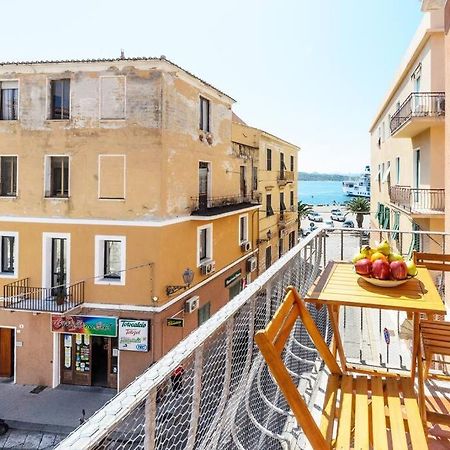 Splendido Appartamento In Pieno Centro Dell'Isola La Maddalena  Buitenkant foto